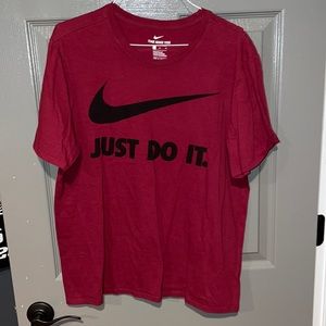 Nike tee